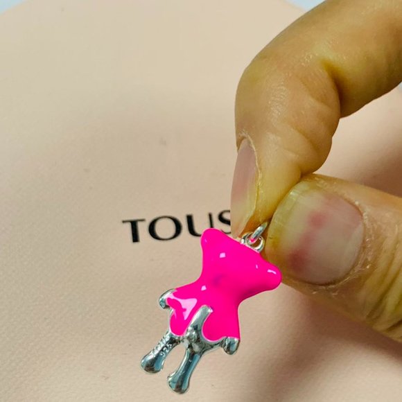 TOUS Charm Silver Teddy Bear Pendant with fuchsia color enamel for Necklace - Picture 1 of 9